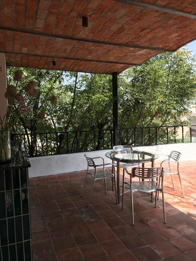 Meson San Felipe Aparthotel Guadalajara Exterior foto